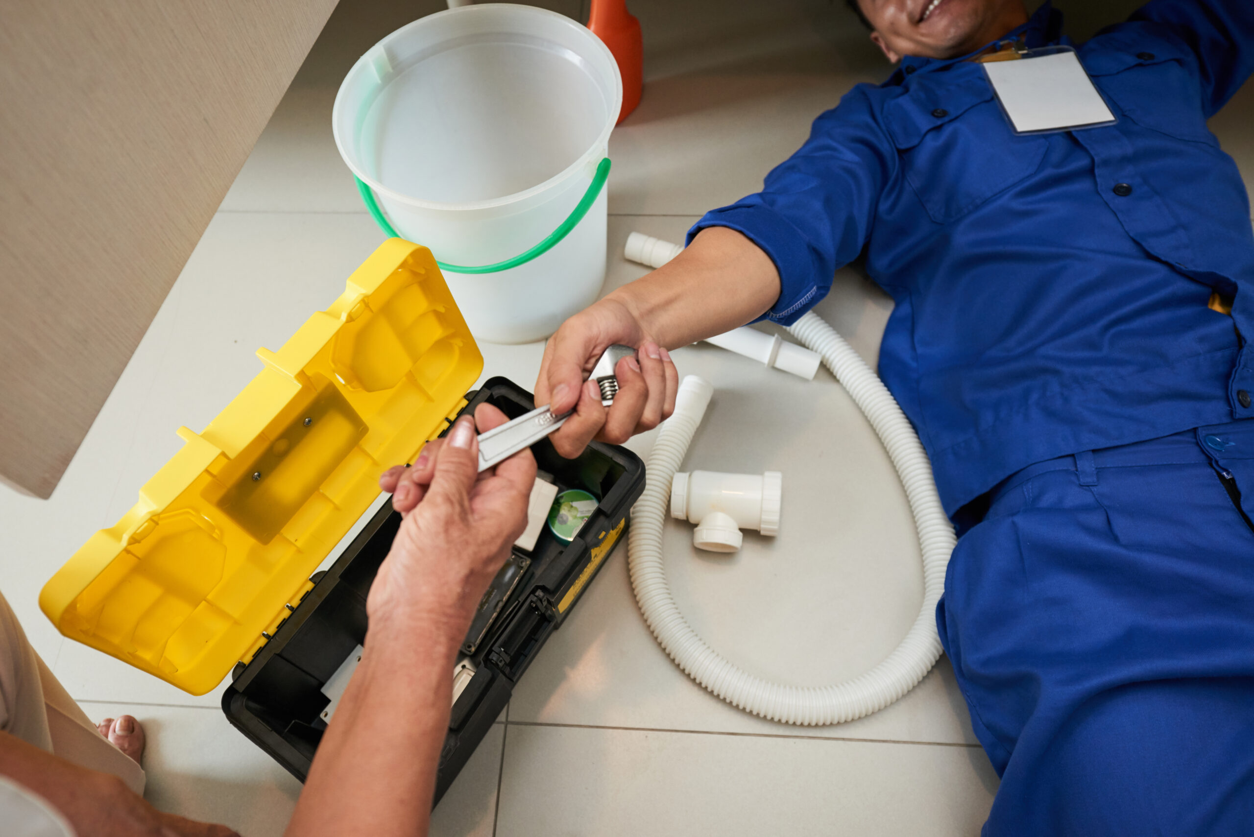 Plumber In Huntington | ROTO 24/7: 24 Hour Plumbing Services